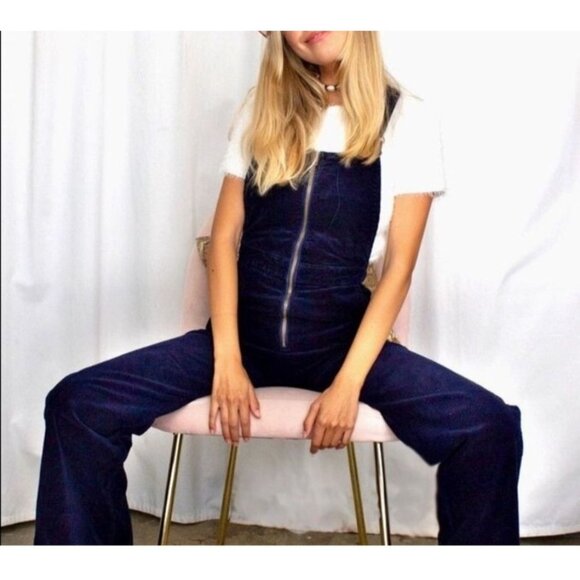 Rollas Navy Blue Corduroy Eastcoast Flare Overalls Women Size 25 Bib Western - Picture 2 of 16